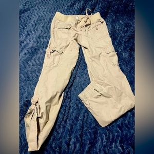 Old Navy convertible beige cargo pants size S